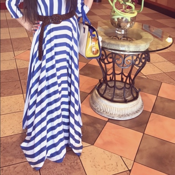 Dress - Picture 2 of 2